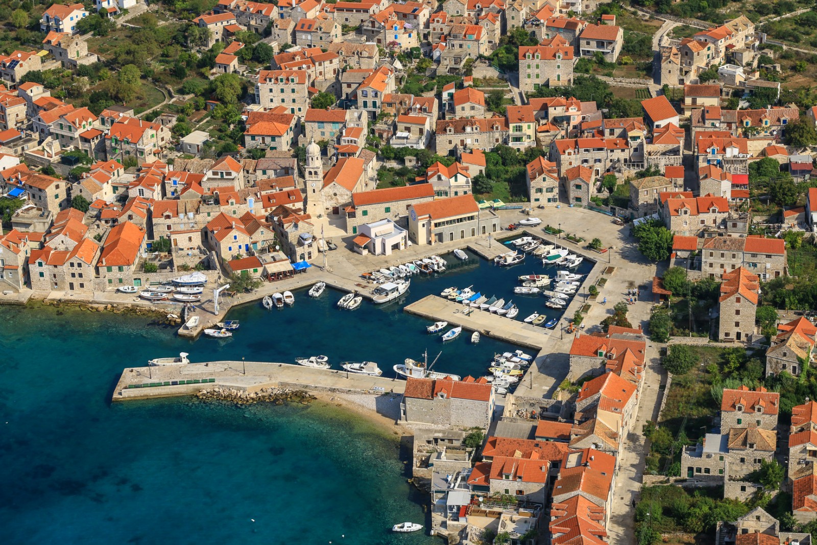 Otok Prvić