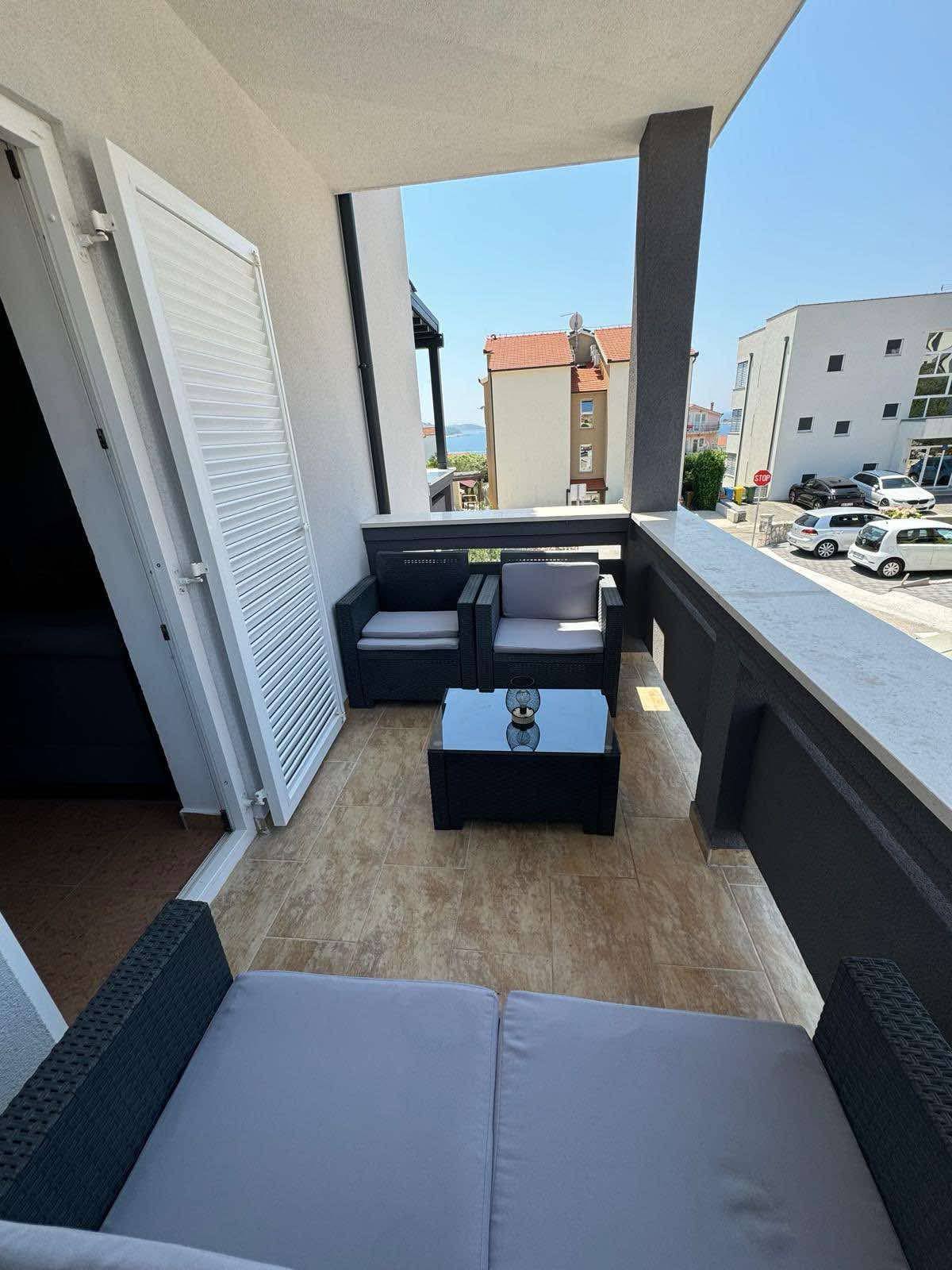 Apartmani Leona Rogoznica 28