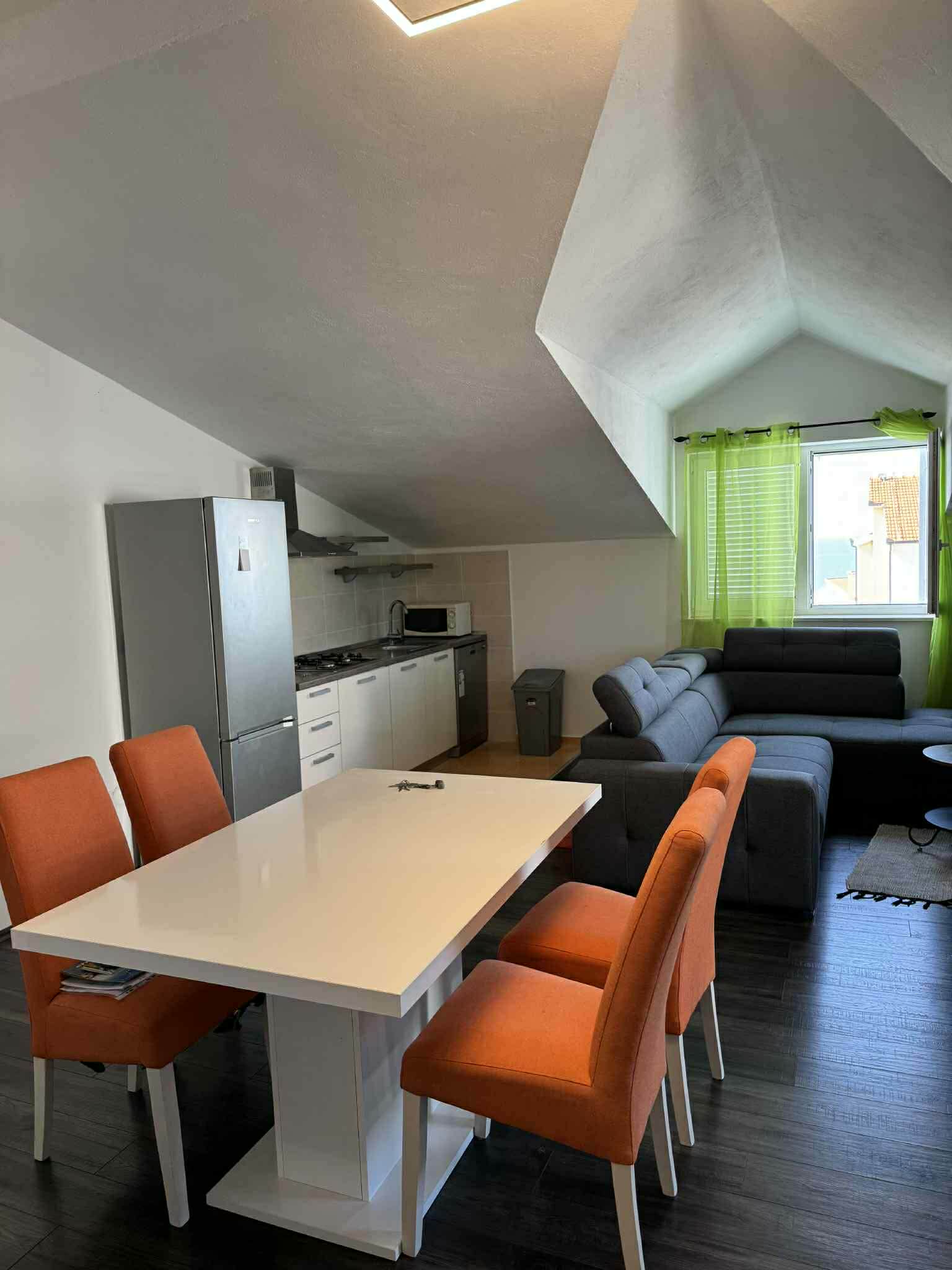 Apartmani Leona Rogoznica 52