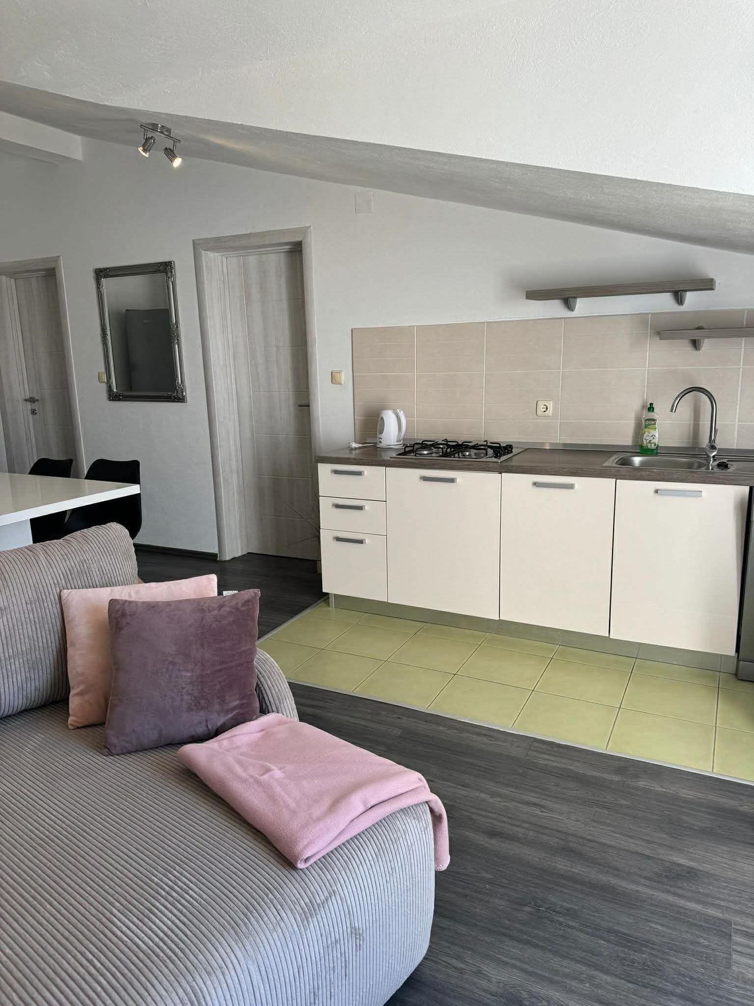 Apartmani Leona Rogoznica 76