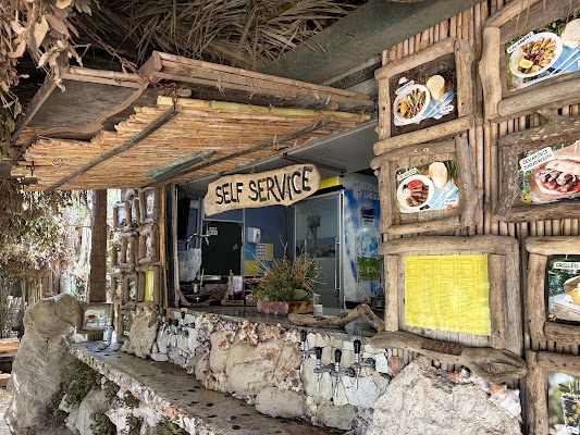 Safari Bar