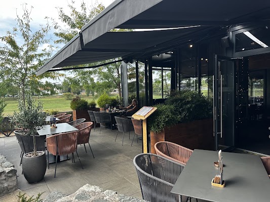 City Garden food & drinks