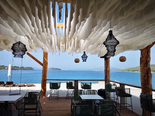 Beach Bar Borkko