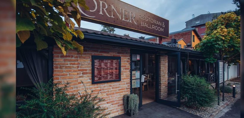 Restaurant Corner