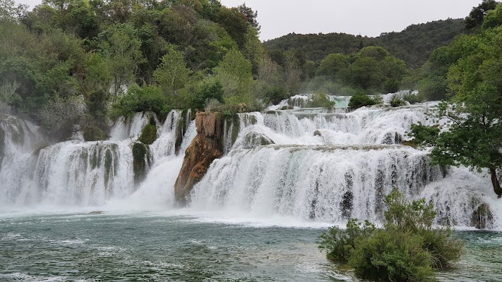 Roski waterfall