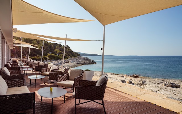 Borik Beach Restaurant