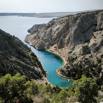 Zavratnica Cove