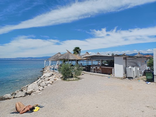 Njivice beach