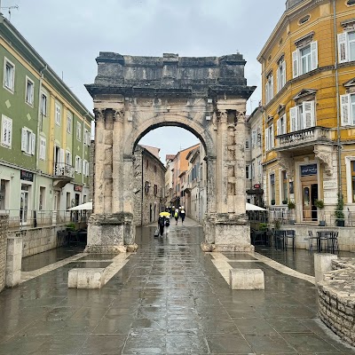 Arch of the Sergii