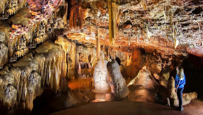 Jama - Grotta Baredine
