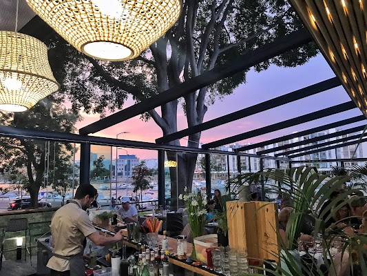 Butler Gourmet&Cocktails Garden