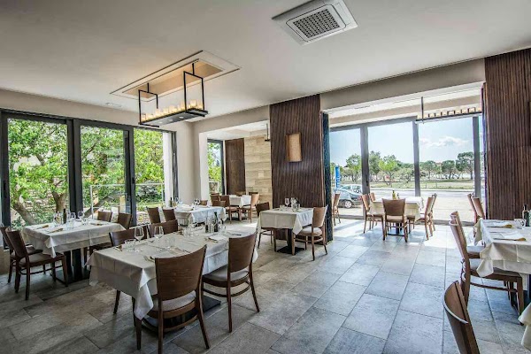 Rooms & Restaurant Matanovi Dvori
