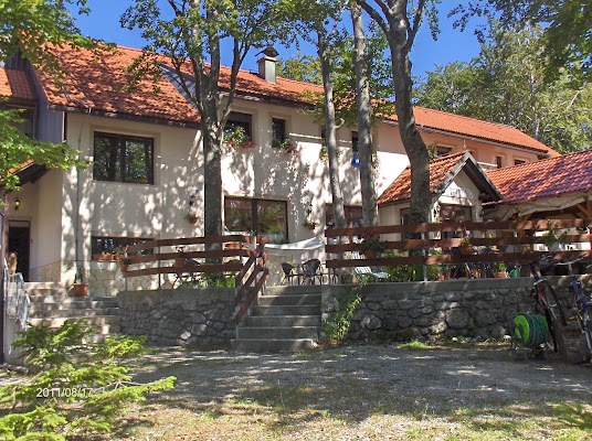 Petehovac, Mountaineering Center