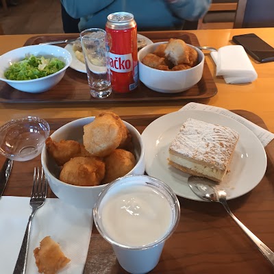 Macola bar
